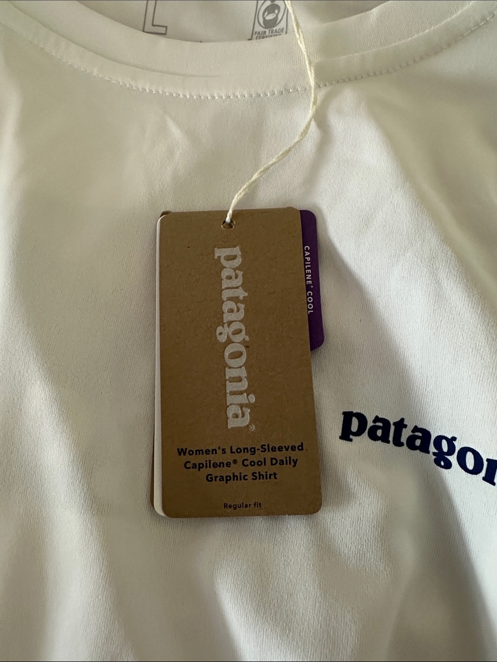 Patagonia Women’s long sleeved capilene cool daily graphic shirt Large New - Picture 6 of 8